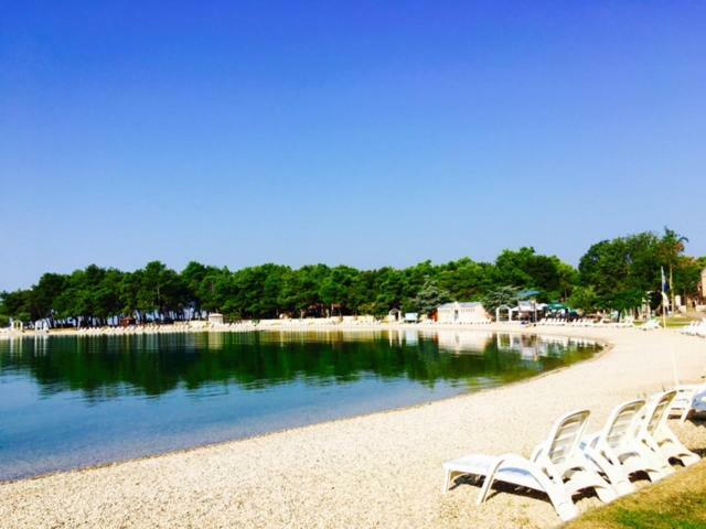 Apartment Umag Nelly Ngoại thất bức ảnh